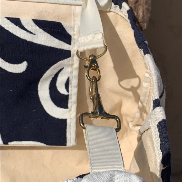 Bag with bamboo handles. 20 wide 9 tall 3 deep - Picture 4 of 5